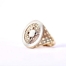 Load image into Gallery viewer, 14K &quot;DAME-DAME&quot; DIAMOND TWO-TONE RING
